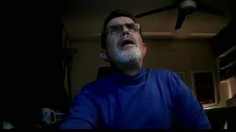 shrewtamer online show from 12-19-24, 05:18