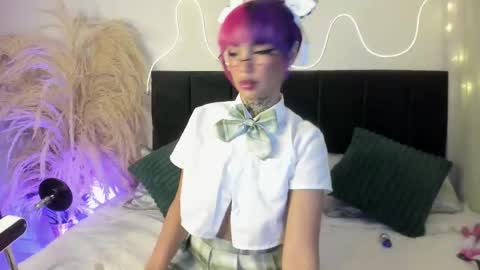 Snapshot of shurtty_legraan chatting on 11-23-25, 06:57 Shurtty online show from 11-23-25, 06:57