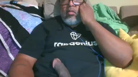 SHY333 online show from 10-22-25, 04:35