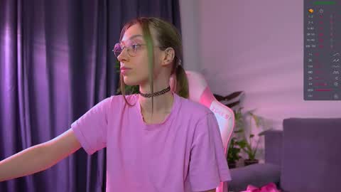  HI i am Marcy online show from 11-04-25, 07:46