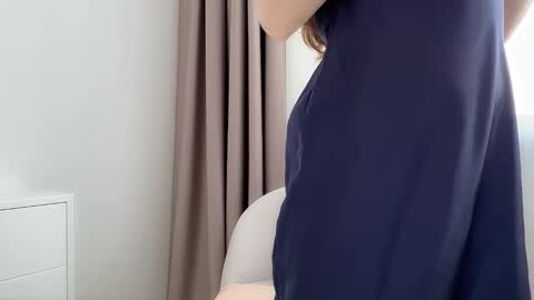 shy_schoolgirl_ online show from 02-28-26, 11:22