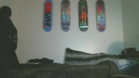 shyboyhugecum2020 online show from 11-15-25, 03:59