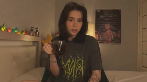 shygaze online show from 11-16-25, 10:37