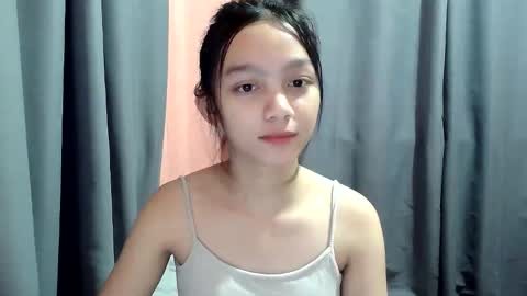 Snapshot of shypinay_kaira chatting on 09-20-25, 06:03 kaira online show from 09-20-25, 06:03