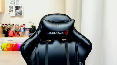 SIA online show from 10-27-25, 12:36