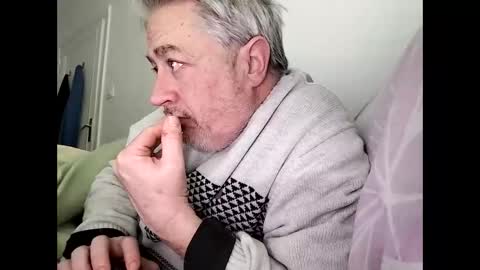 sibemolx online show from 02-01-26, 01:42