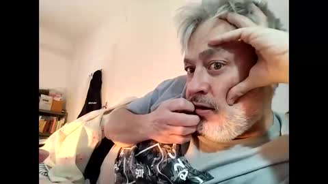 sibemolx online show from 03-31-26, 01:11