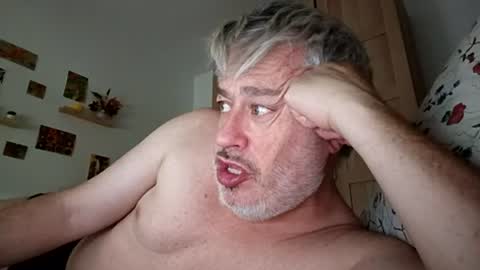 Snapshot of sibemolx chatting on 06-29-26, 01:00 sibemolx online show from 06-29-26, 01:00