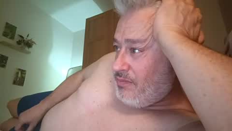 Snapshot of sibemolx chatting on 07-19-26, 11:19 sibemolx online show from 07-19-26, 11:19