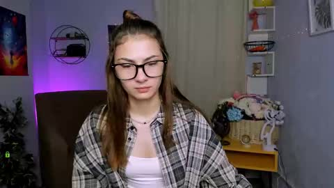 silicia online show from 02-03-26, 01:49