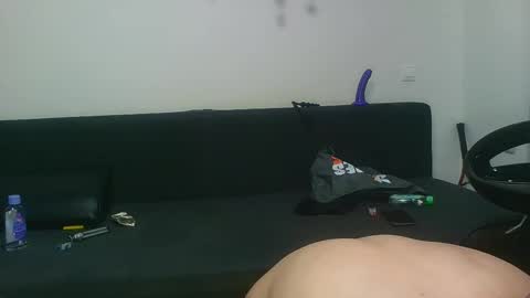 Snapshot of sicon_69 chatting on 10-31-25, 07:04 Devil online show from 10-31-25, 07:04