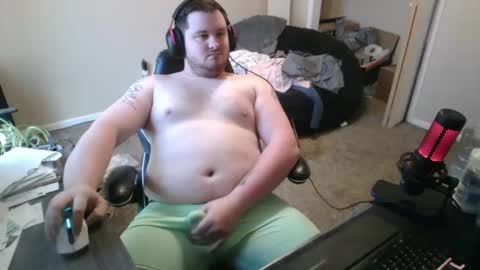 Snapshot of sideswitch chatting on 10-05-25, 07:23 sideswitch online show from 10-05-25, 07:23