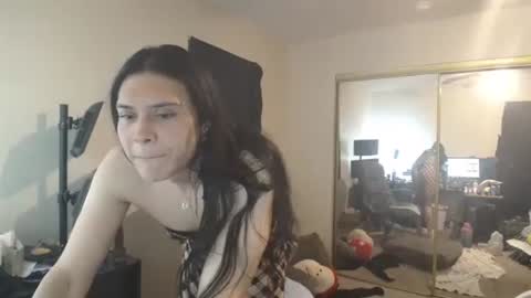 Snapshot of siennalilbunnykate chatting on 01-26-25, 04:20 Nicole Zelaya Ferrati  Niky Ferrati online show from 01-26-25, 04:20