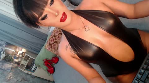 Sierrafina online show from 04-07-26, 04:02