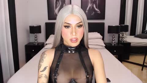 Snapshot of significantmistress chatting on 12-04-24, 08:56 Jenny Hakenson online show from 12-04-24, 08:56