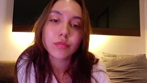 You fav Miss Si online show from 10-27-25, 11:14