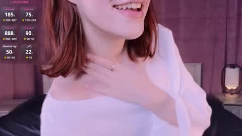 silly___woman online show from 09-27-25, 02:33