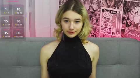 Snapshot of silva__tail chatting on 10-19-25, 11:55 Silva online show from 10-19-25, 11:55