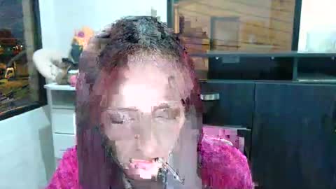 Snapshot of silvanaroberts_ chatting on 09-28-25, 11:32  Rouse  online show from 09-28-25, 11:32