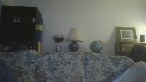 silverfunfox online show from 12-15-25, 10:19