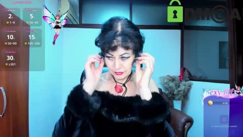 Silvia Wallec online show from 03-02-25, 06:37