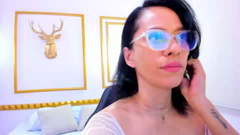 S I L V I N A online show from 01-09-26, 01:14