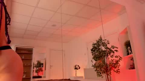 Wendy help me get get 69 likes  online show from 10-18-25, 06:37