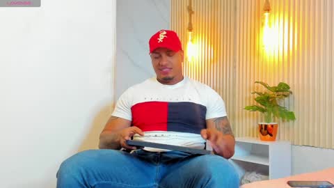 Snapshot of simeone_panda chatting on 01-17-25, 11:49 simeone_panda online show from 01-17-25, 11:49