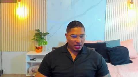 Snapshot of simeone_panda chatting on 01-31-25, 12:07 simeone_panda online show from 01-31-25, 12:07