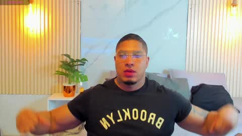 Snapshot of simeone_panda chatting on 02-08-25, 12:28 simeone_panda online show from 02-08-25, 12:28