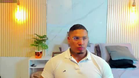Snapshot of simeone_panda chatting on 02-10-25, 03:21 simeone_panda online show from 02-10-25, 03:21