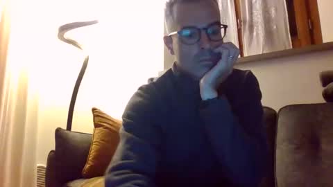 Snapshot of simmeturbate chatting on 10-30-25, 09:26 Italiandaddyitalydickassbottomassholecomshowmasturbatenudeboyitalyatleticcutemuscolarhardcockdickboy online show from 10-30-25, 09:26