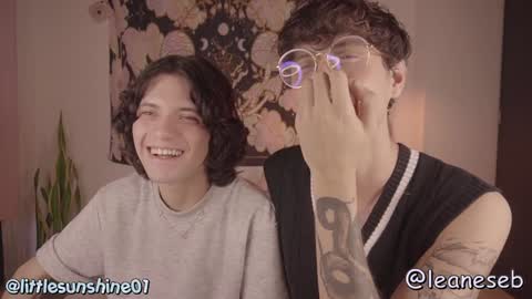 Snapshot of simon_bane01 chatting on 12-28-24, 11:05 Little Sunshine online show from 12-28-24, 11:05