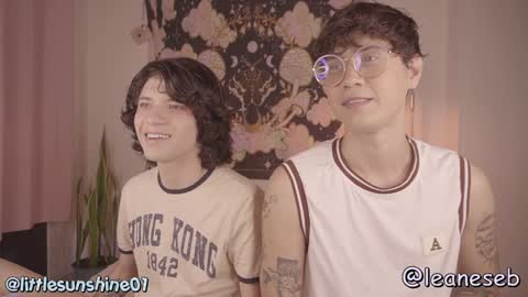 Snapshot of simon_bane01 chatting on 12-29-24, 08:37 Little Sunshine online show from 12-29-24, 08:37