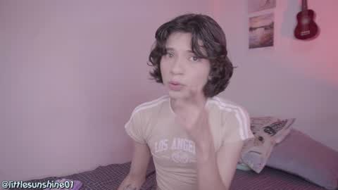 Snapshot of simon_bane01 chatting on 02-07-25, 06:34 Little Sunshine online show from 02-07-25, 06:34