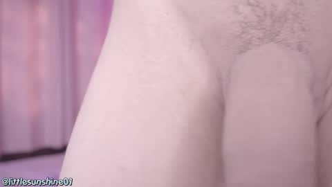 Snapshot of simon_bane01 chatting on 02-28-25, 08:39 Little Sunshine online show from 02-28-25, 08:39