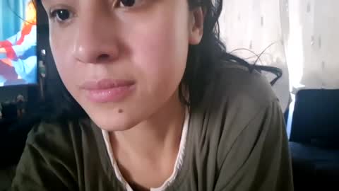 Snapshot of simone_simpson chatting on 02-15-25, 08:43 Simon Simpson          Modelo Independiente online show from 02-15-25, 08:43