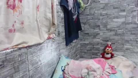 Ela online show from 01-27-25, 10:49