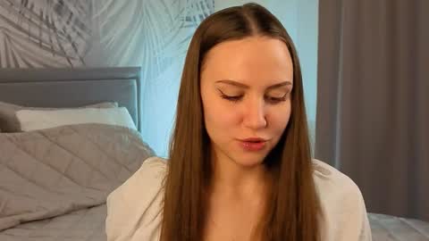 Zoe online show from 02-22-26, 04:24