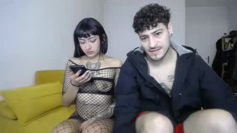 Sofi wed. - sat. 11am - 11 pm and Santi with Sofi sun.. - tue. 11 am - 5 pm  europe online show from 11-21-25, 10:14