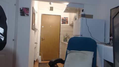 simyhvn online show from 01-30-25, 05:09