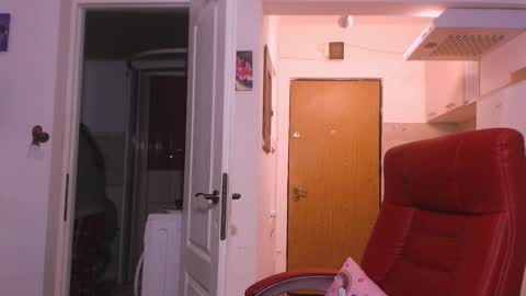 Snapshot of simyhvn chatting on 01-07-26, 06:27 simyhvn online show from 01-07-26, 06:27