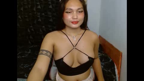 hi im thalia  nice to meet you  please give me thumbs up 3 online show from 01-31-25, 02:37