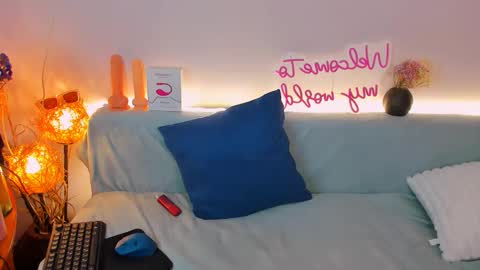 Snapshot of sindy_chiks chatting on 11-11-25, 11:49 Sindy online show from 11-11-25, 11:49