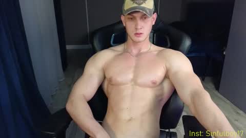 Snapshot of sinffuly chatting on 02-10-25, 03:53 Richard online show from 02-10-25, 03:53