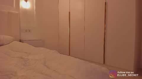 Ellie online show from 02-20-26, 10:54