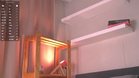   online show from 11-23-25, 05:40