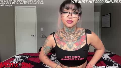 Mistrx Sin online show from 09-17-25, 07:48