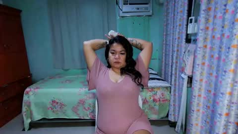 sinfullwife6969 online show from 09-18-25, 12:51