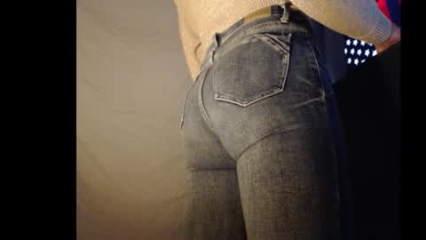 Snapshot of sinfulzen chatting on 02-08-26, 10:46 sinfulzen online show from 02-08-26, 10:46